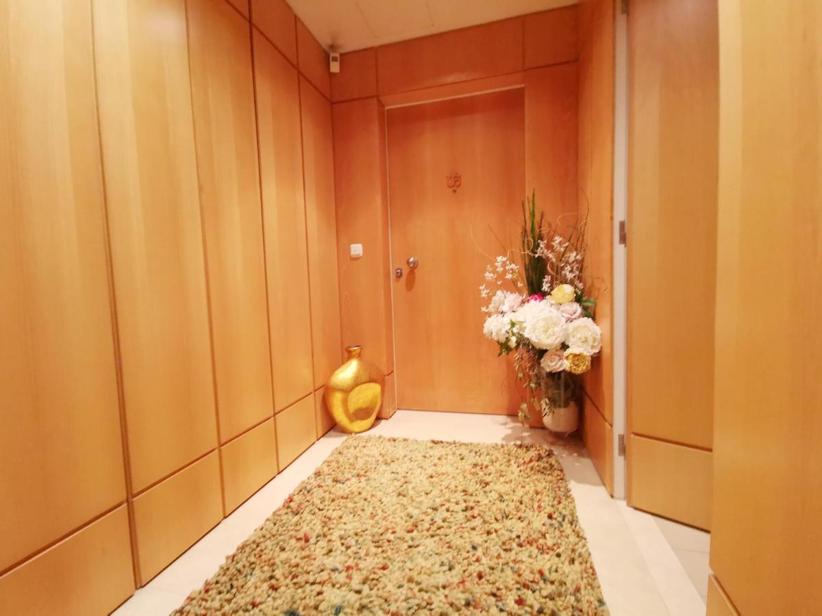 Entire Floor Parque Nacoes Prime Expo30 Apartment Lissabon